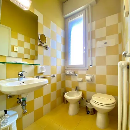Trionfal - Fronte Mare - Vicinissimi Al Centro Szálloda 3*