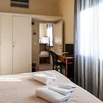Hotel Trionfal - Fronte Mare - Vicinissimi Al Centro 3*