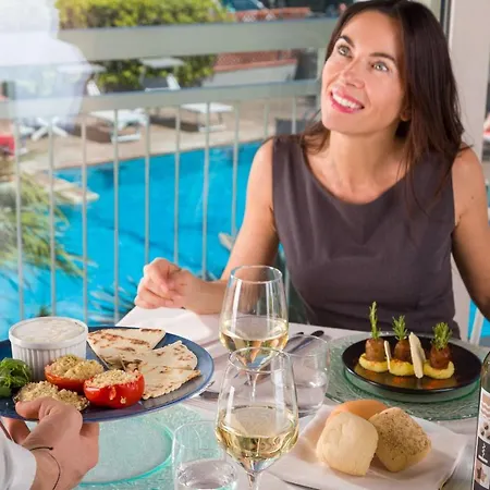 Trionfal - Fronte Mare - Vicinissimi Al Centro 3*