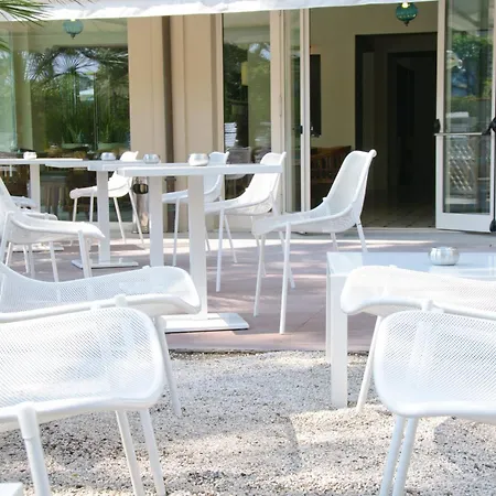 Trionfal - Fronte Mare - Vicinissimi Al Centro