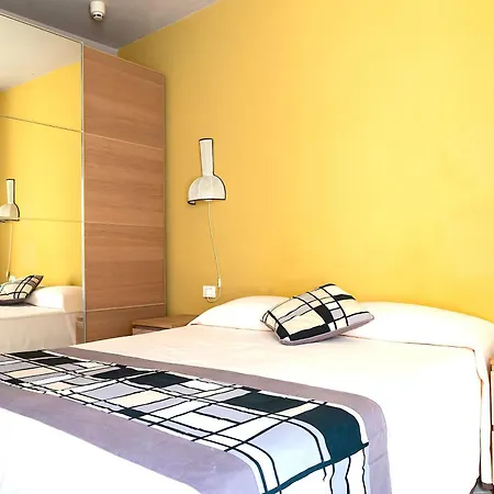 호텔 Trionfal - Fronte Mare - Vicinissimi Al Centro 3*