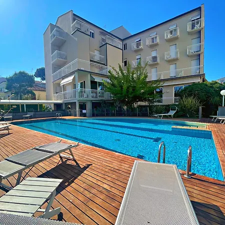 Trionfal - Fronte Mare - Vicinissimi Al Centro