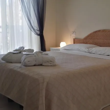 Trionfal - Fronte Mare - Vicinissimi Al Centro 3*
