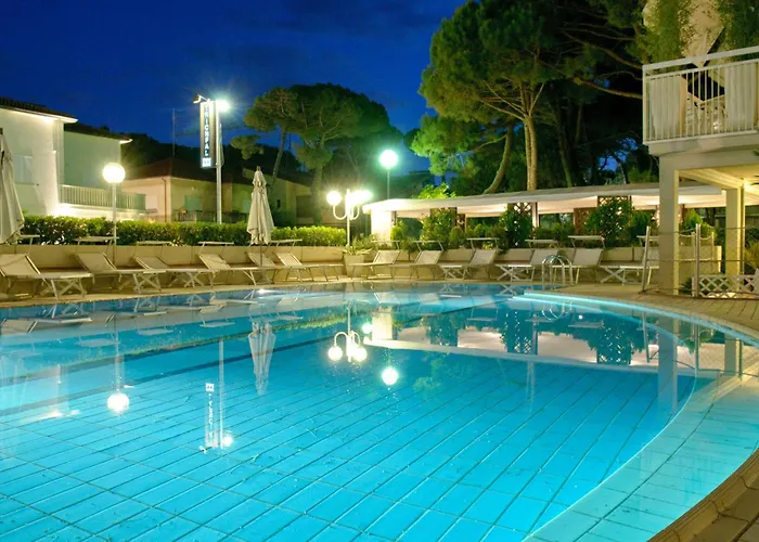 酒店 Trionfal - Fronte Mare - Vicinissimi Al Centro 米兰马瑞提那