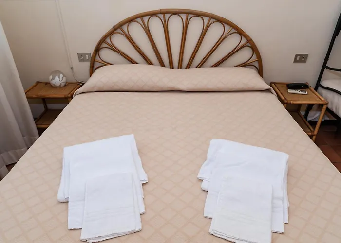 Trionfal - Fronte Mare - Vicinissimi Al Centro 酒店 米兰马瑞提那