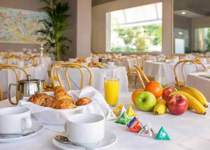 Trionfal - Fronte Mare - Vicinissimi Al Centro 3* Milano Marittima