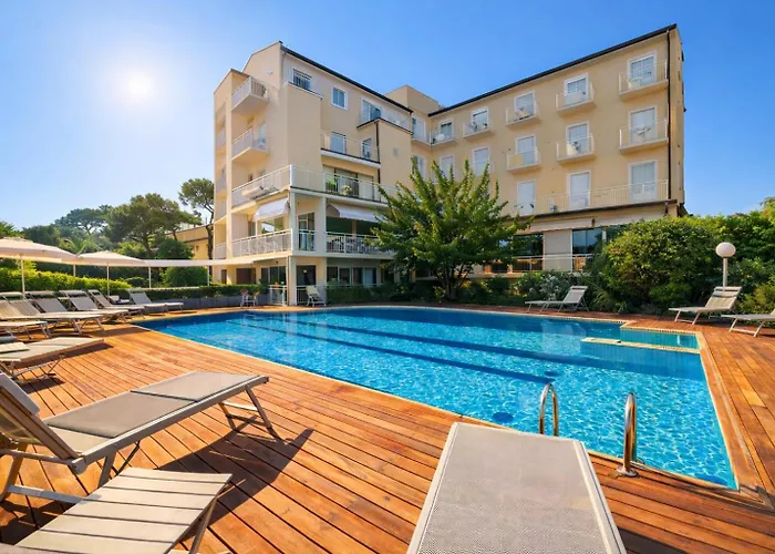 酒店 Trionfal - Fronte Mare - Vicinissimi Al Centro 3*