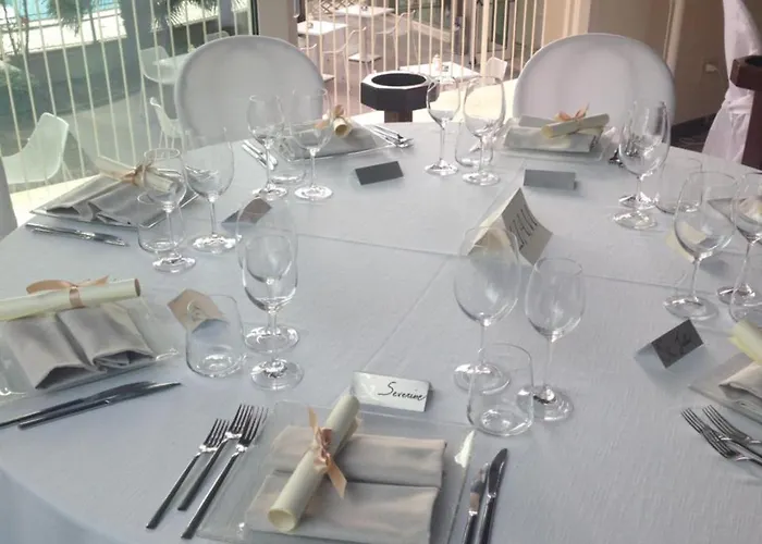 酒店 Trionfal - Fronte Mare - Vicinissimi Al Centro 3*